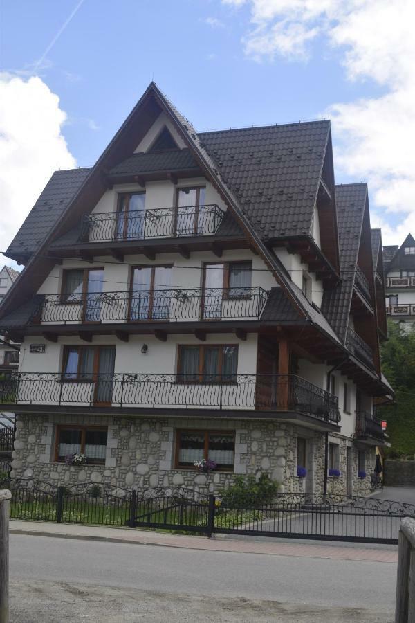 U Wajdy Apartment Małe Ciche Exterior photo